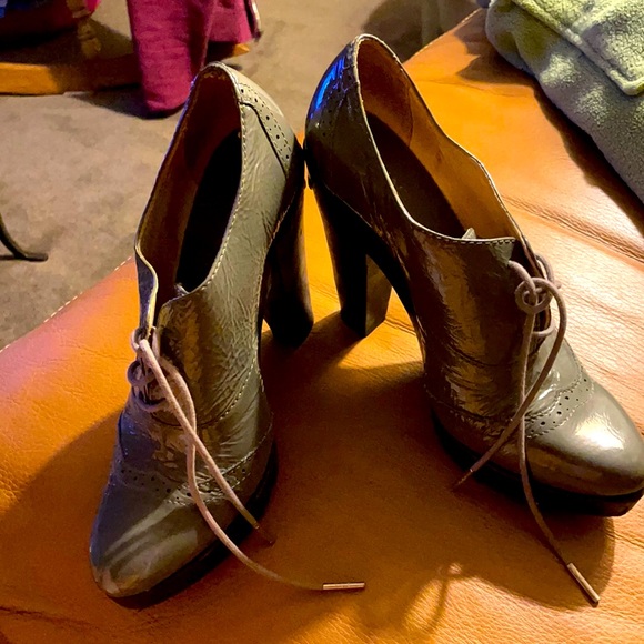 Michael Kors short boots - Picture 1 of 6